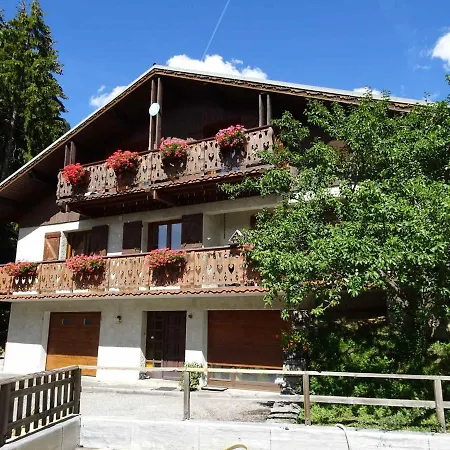 2 Pieces Avec Parking, Proche Commerces Et Telecabine - Fr-1-464-146 Apartament