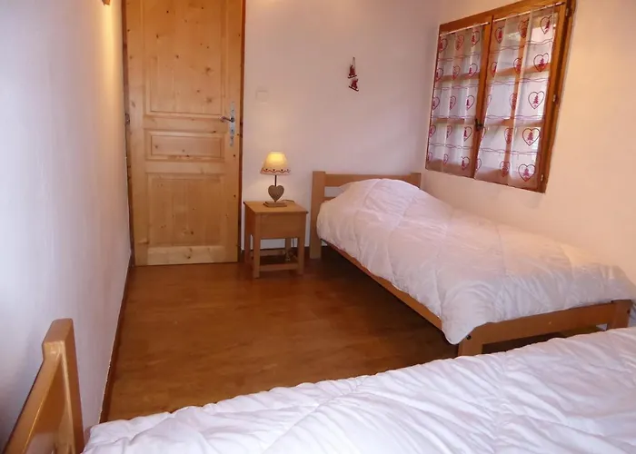 Апартаменты 2 Pieces Avec Parking, Proche Commerces Et Telecabine - Fr-1-464-146 Ла-Плань