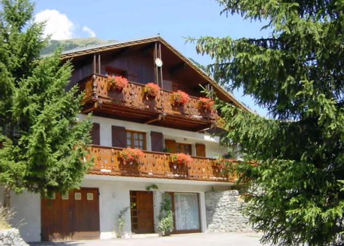 2 Pieces Avec Parking, Proche Commerces Et Telecabine - Fr-1-464-146 Апартаменты *